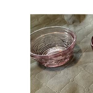 2 Pink depression glass/pink oven proof custard dish